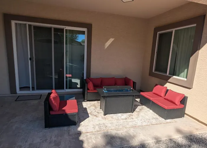 Spacious 5 Bd Luxury Getaway Near Westgate Glendale